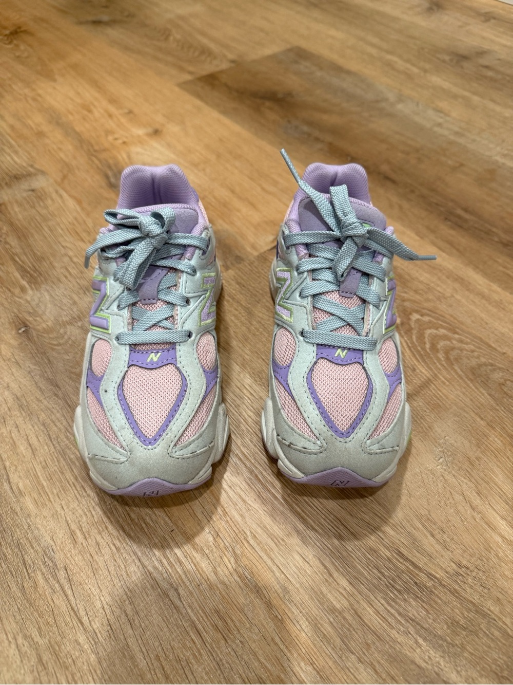 New Balance 9060 Grade School Girls' "Purple/White" Shoe